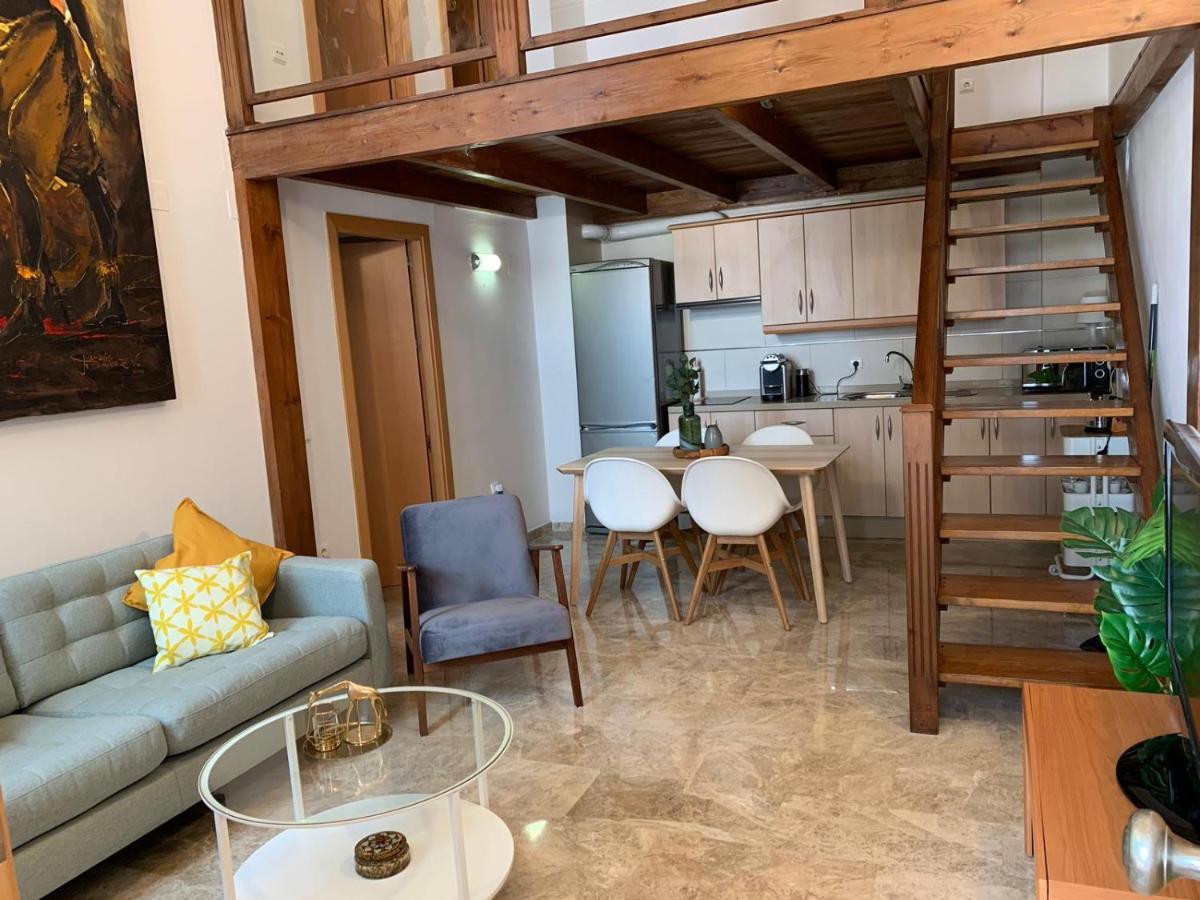 Precioso Duplex En Triana - Wifi Gratis *